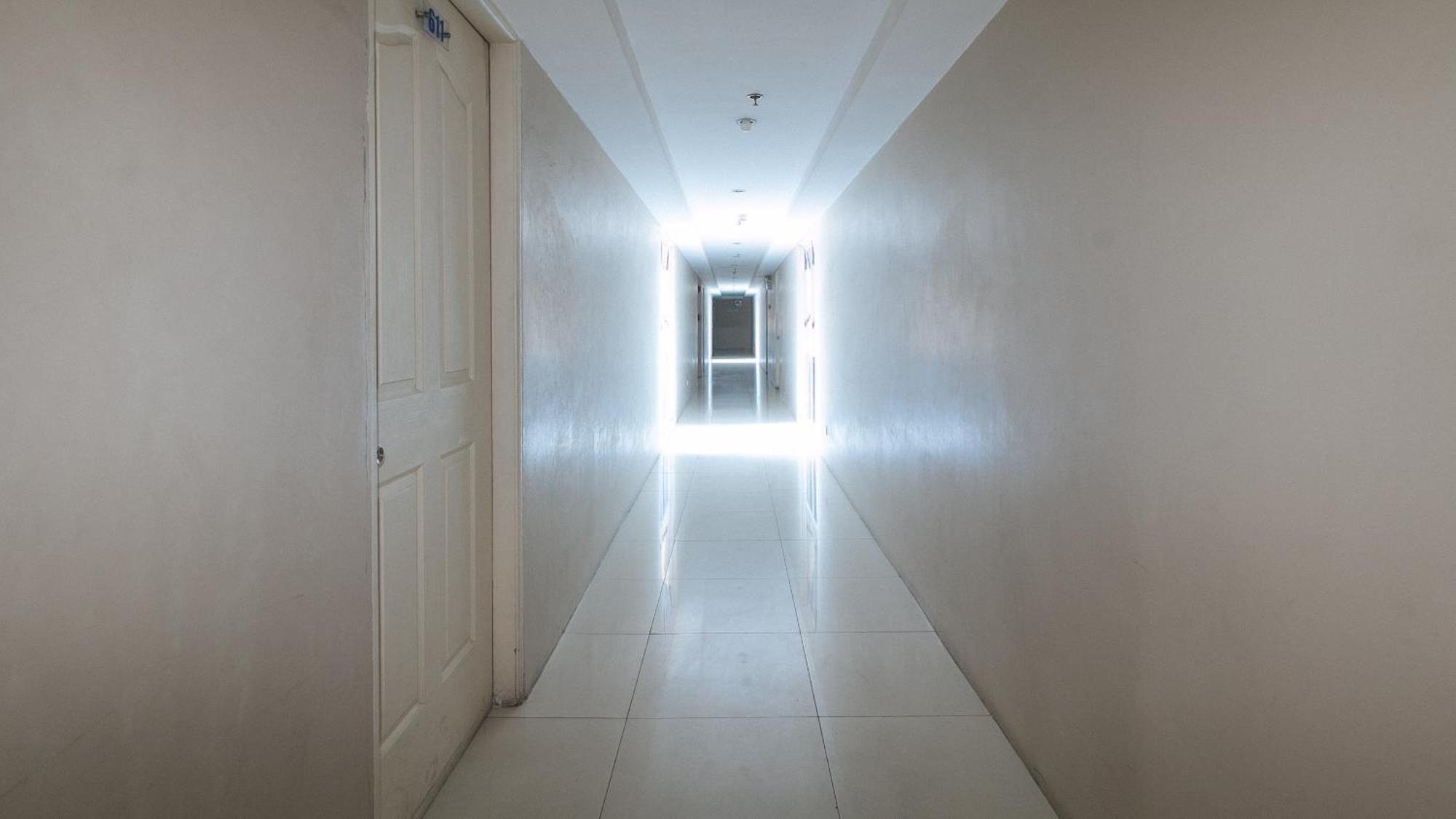 Reddoorz @ Melbourne Suites Makati San Pedro Makati Eksteriør billede